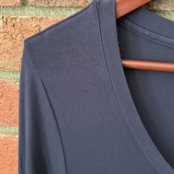LOGO Lori Goldstein Navy Blue Tunic Top - Picture 6 of 6